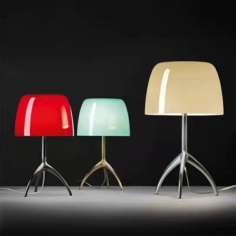 Vintage Copper Table Lamp: Retro